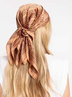 DistriCenter Foulard Imprimé Graphique Café Femme